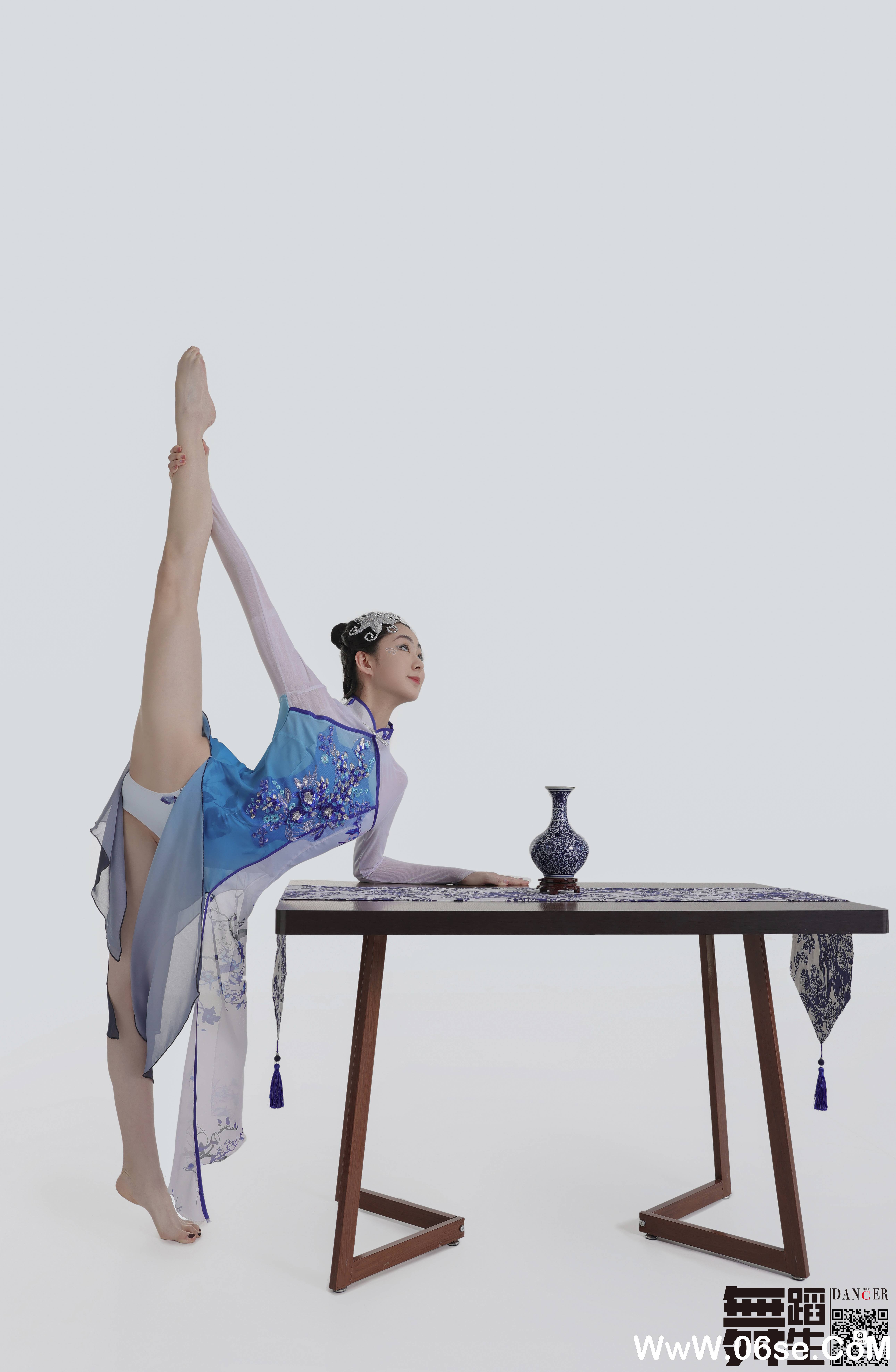 图片[9]-[GALLI嘉丽]舞蹈生日记 104 – 青花瓷 韩玉彤[43P397M]-六色网