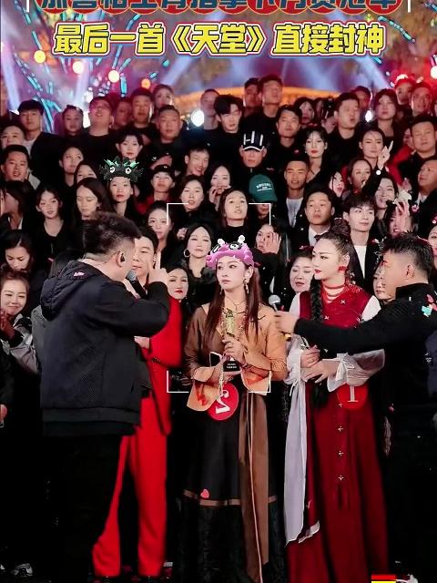 恭喜格玉青拿下月赛冠军最后一首（天堂）木森把干红葡萄酒的价格打下来了随后的歌曲燃爆全场