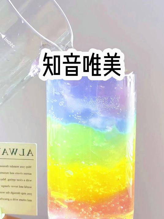 村里以胖为美,谁能卧鸡蛋不碎谁就最受欢迎