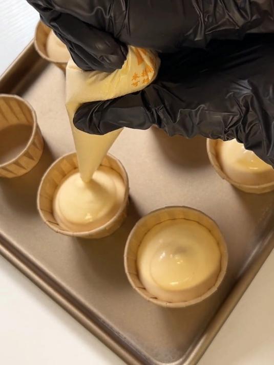 杯子蛋糕,一口吃3个的杯子蛋糕,不开裂不回缩,真做法也简单