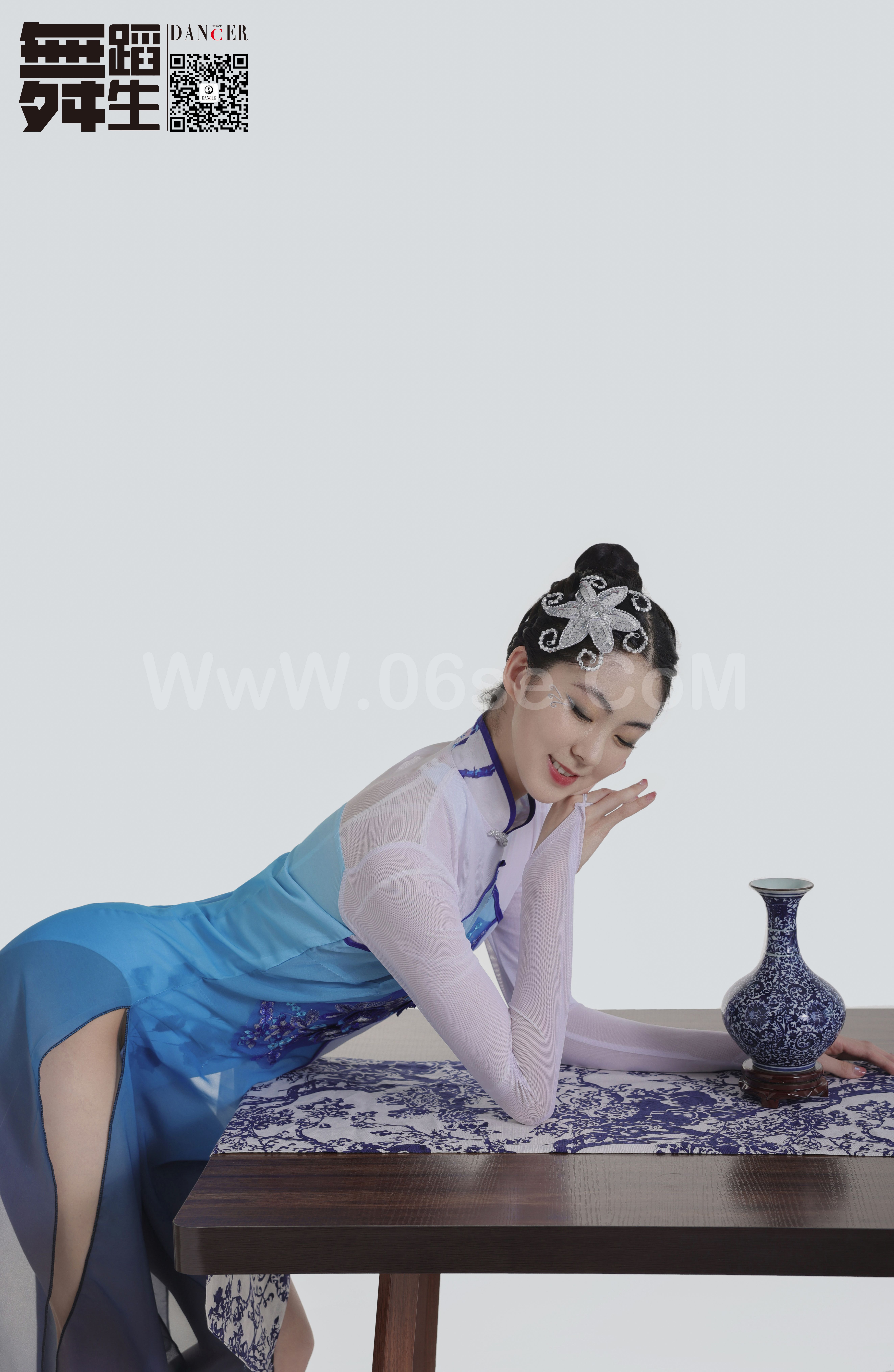 图片[42]-[GALLI嘉丽]舞蹈生日记 104 – 青花瓷 韩玉彤[43P／397MB]-六色网