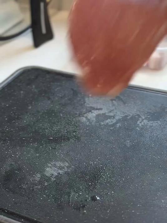 得利斯 黑猪通脊净重2斤 黑猪肉生鲜 猪里脊肉 瘦肉里脊 春节也送货