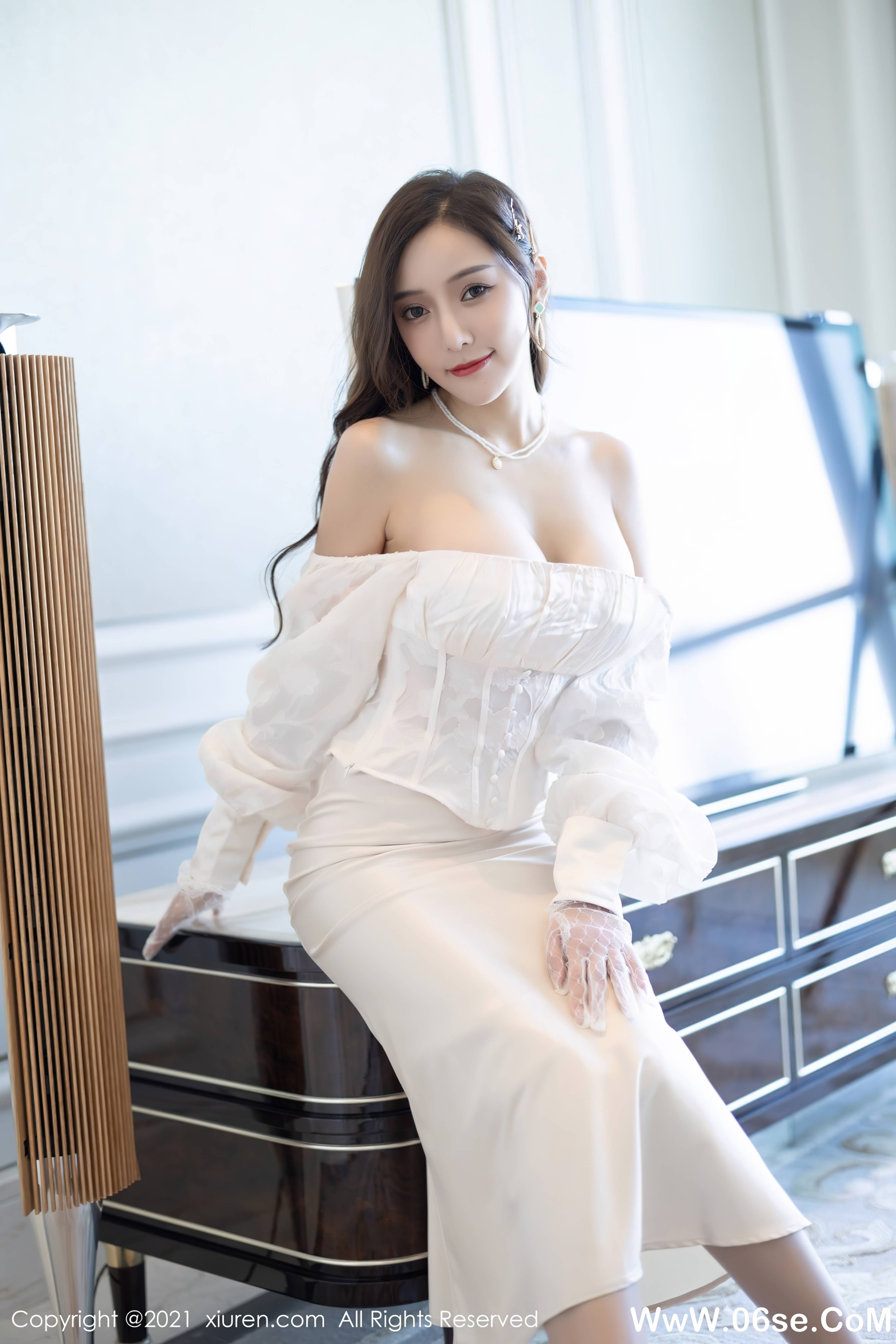 图片[8]-[XIUREN秀人网] 2021.10.28 NO.4136 王馨瑶[97+1P829M]-六色网