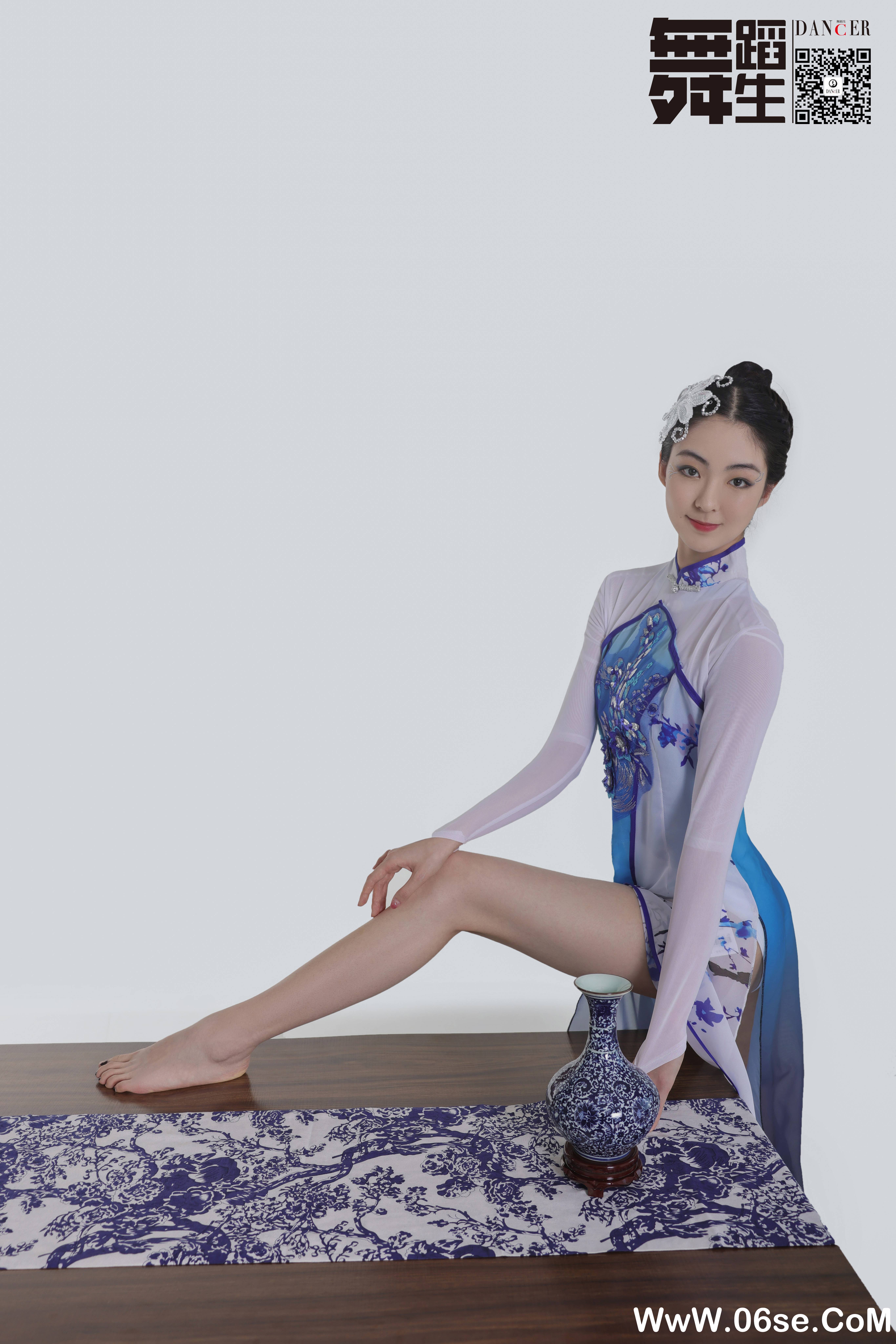 图片[4]-[GALLI嘉丽]舞蹈生日记 104 – 青花瓷 韩玉彤[43P397M]-六色网