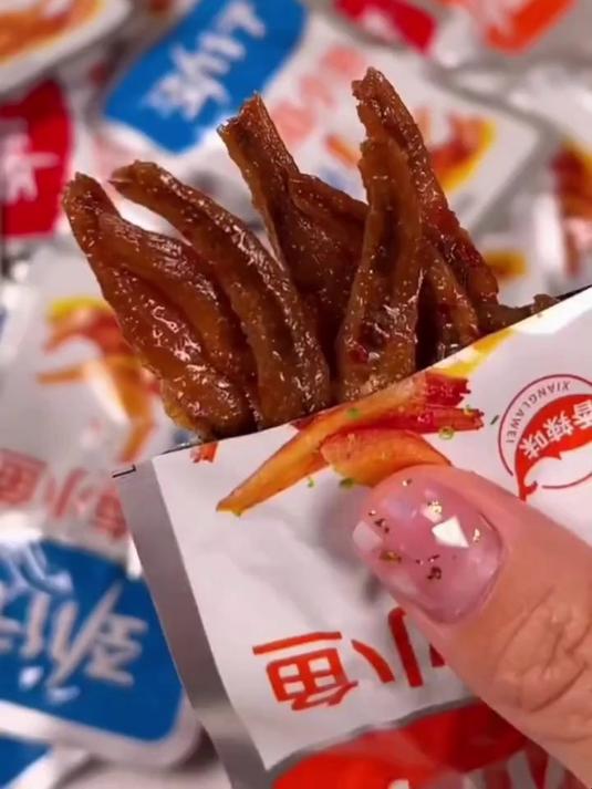 劲仔深海小鱼 香辣鱼干零食即食 好物分享