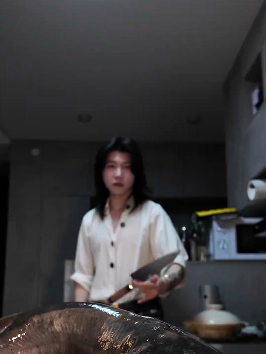 香掉脑袋的「贵州酸汤鱼」在家用最rock的方式做