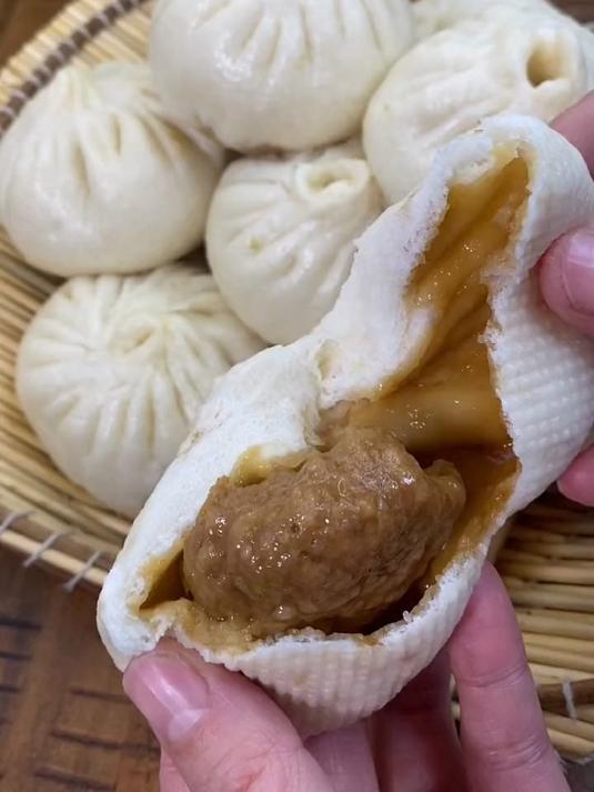 今天教大家做肉包子