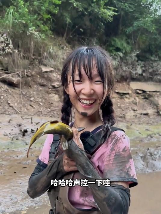 花八千盘下的山体水库终于抽干了，里面的鱼到底有多大？能否回本