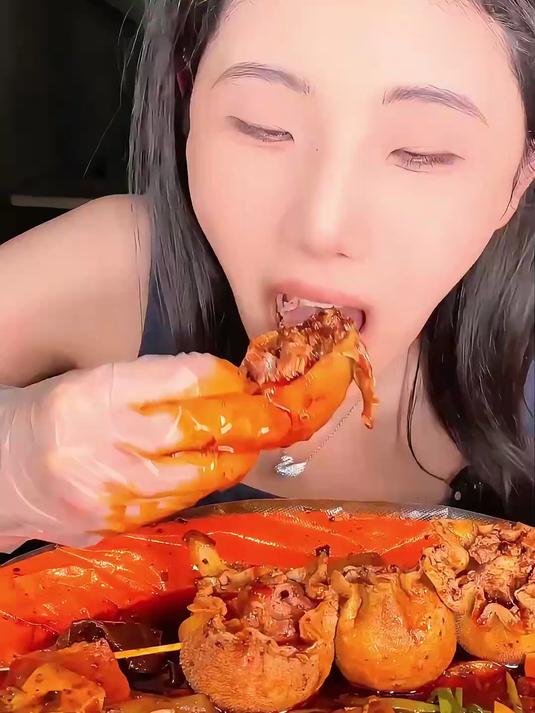 当热度褪去,再次感受甘肃麻辣烫的魅力,它的火当之无愧