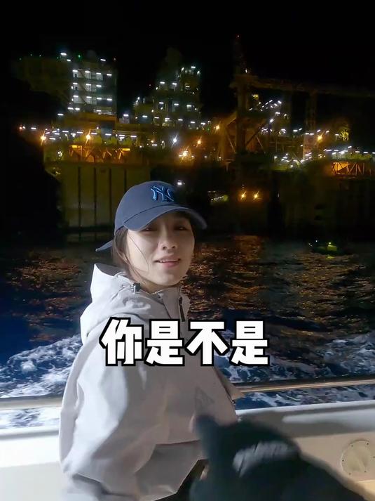 为了赚钱!带女友前往沙特阿拉伯钓巨型石斑鱼