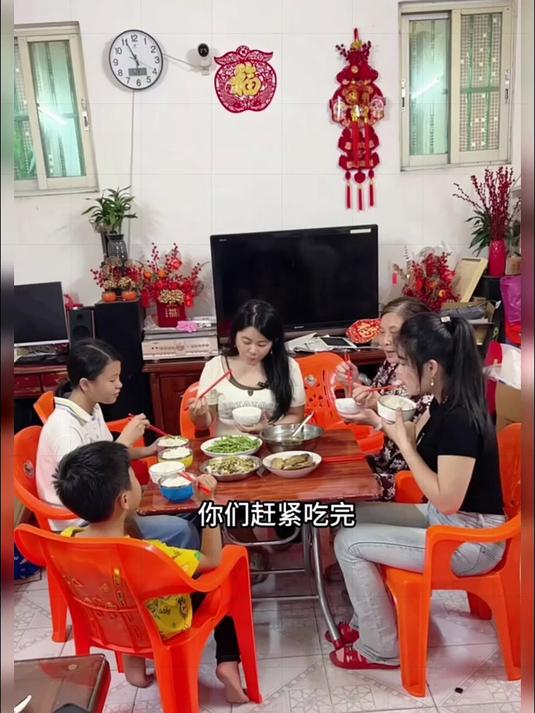 家人们,这样的长粒香大米也太好吃了吧,你们吃个过这样的大米吗
