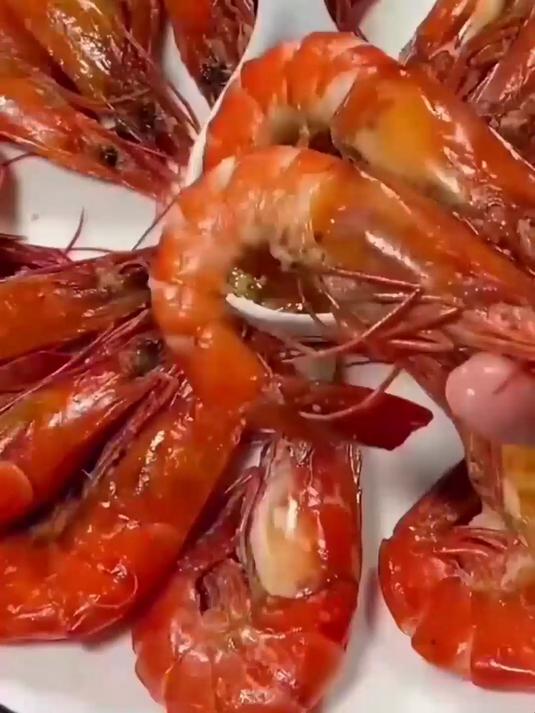 鲜活黑虎虾超大号!鲜到跺脚,闭眼?