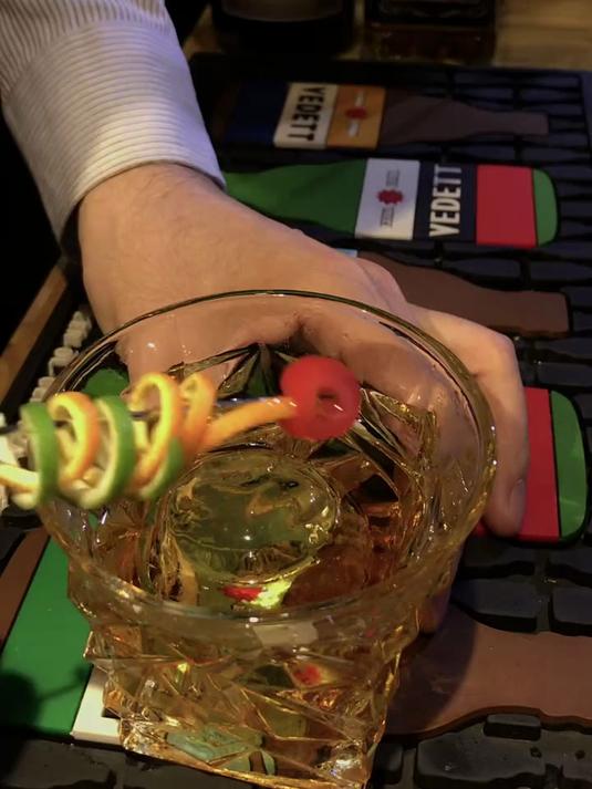 生锈钉的改款版鸡尾酒 依旧厚重且有甜感 略带香料风味