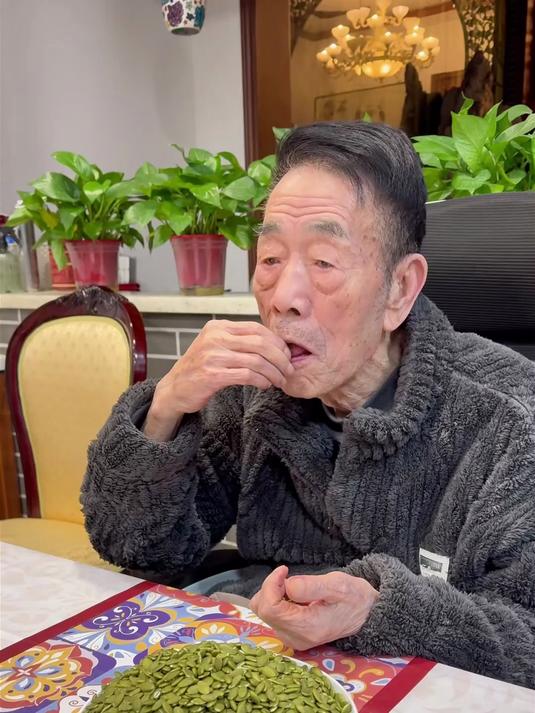 认准优质标志,买到正宗南瓜子仁
