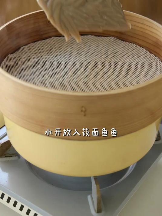 全家都爱吃!同款复刻炒莜面鱼鱼来啦～