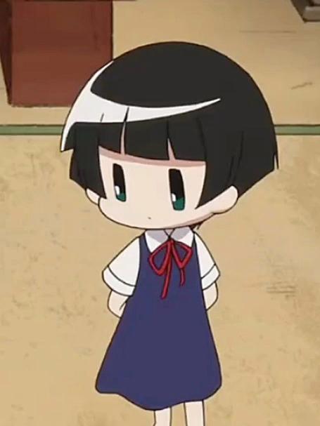 这个小女孩整天都吃方便面