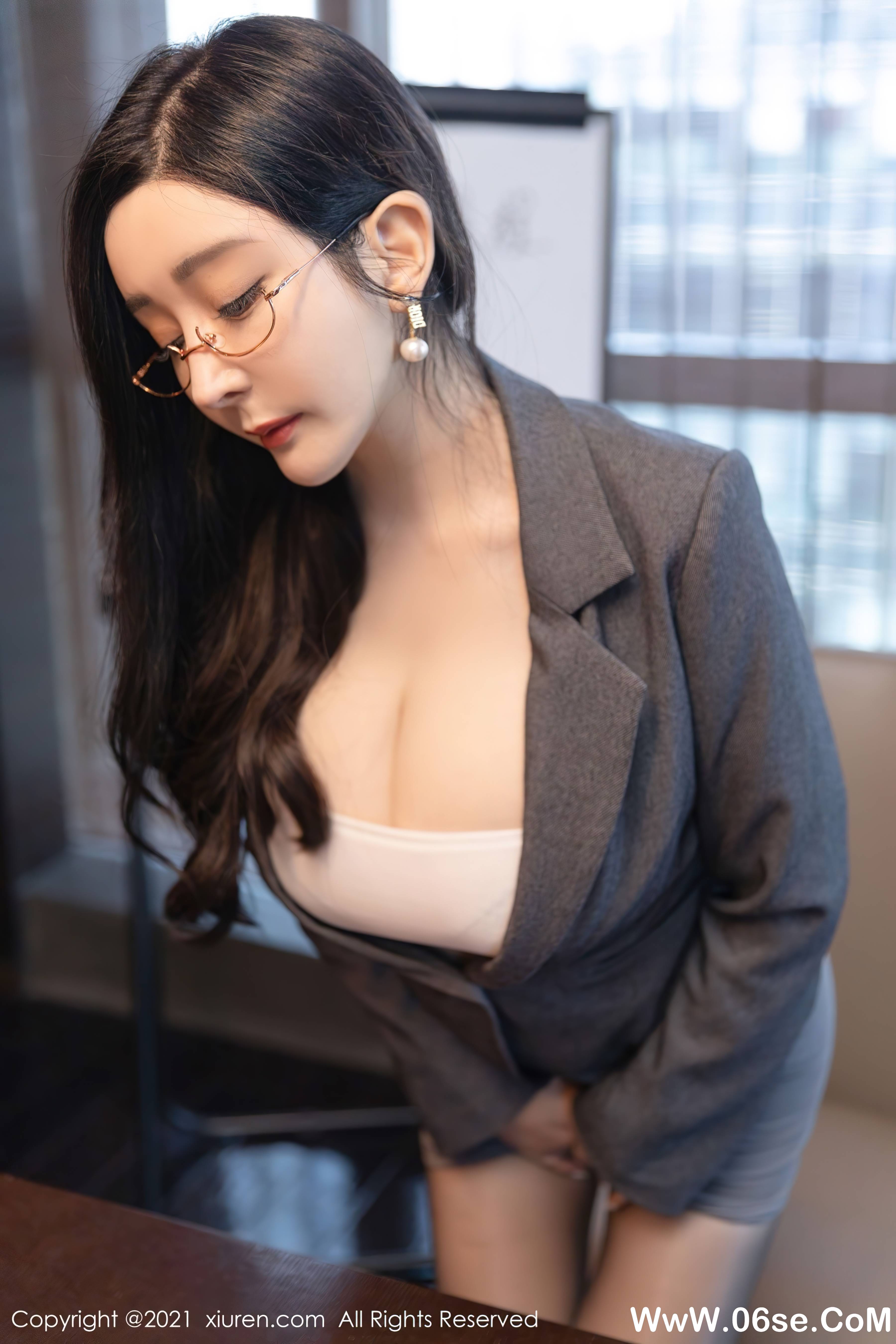 图片[48]-[XIUREN秀人网] 2021.10.15 NO.4072 允爾[77+1P809M]-六色网