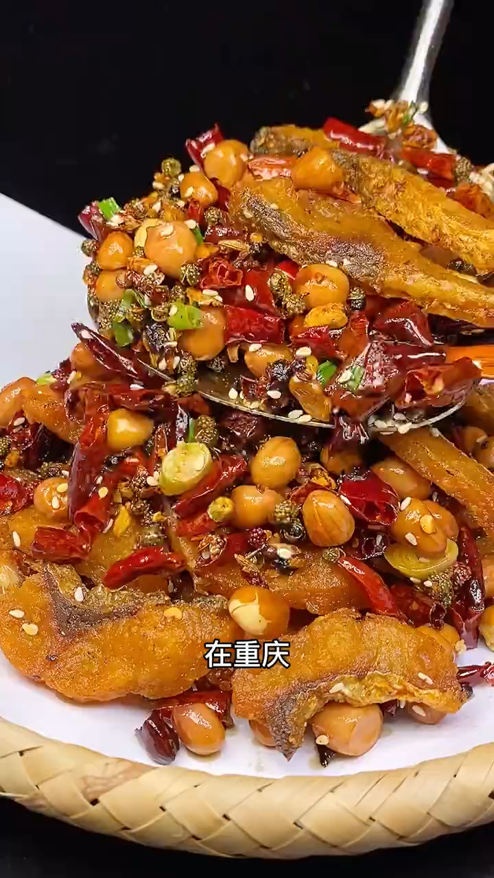 草鱼怎么做才好吃?试试这道酒鬼鱼