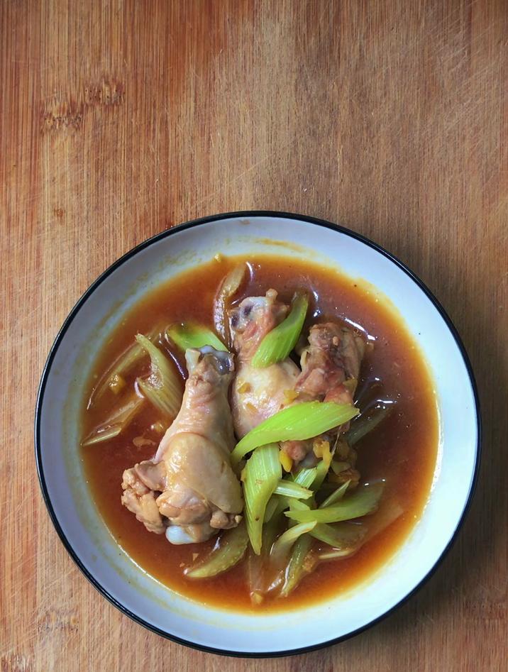 鸡腿煮多久才能熟,煮15分钟就能熟