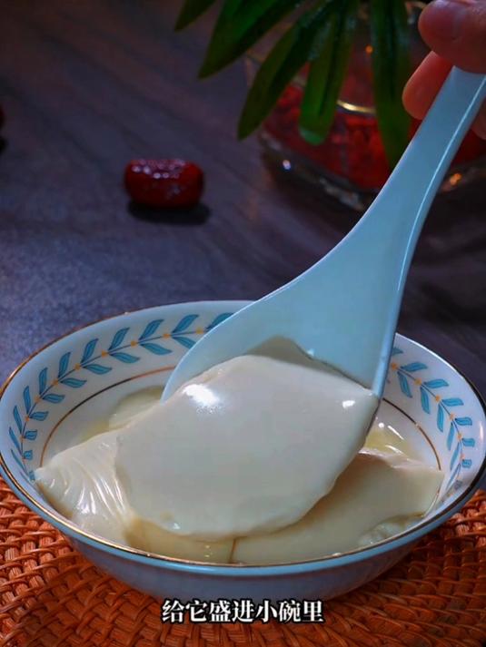用家里的土豆和黄豆就可以做豆腐脑