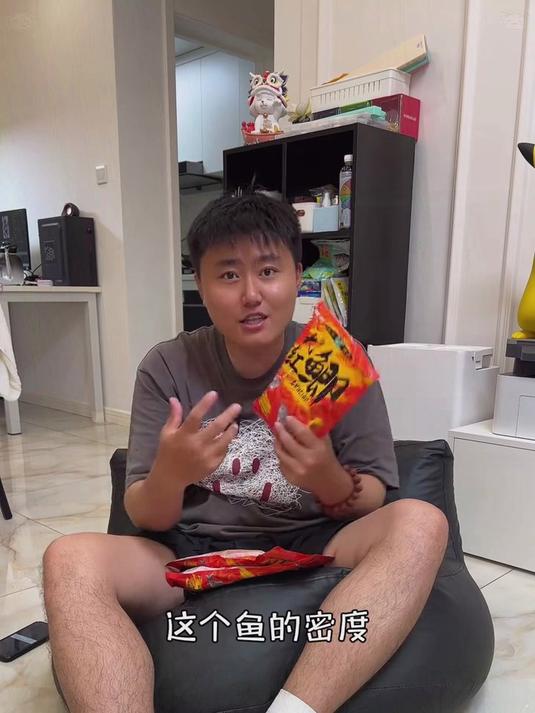 大红鲫饵料新品大味型钓饵，诱鲫鱼快留鱼久，野钓台钓上钩率高