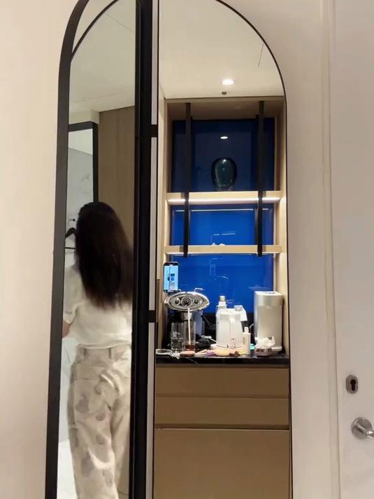 是谁来小还要吃海底捞和黄焖鸡……