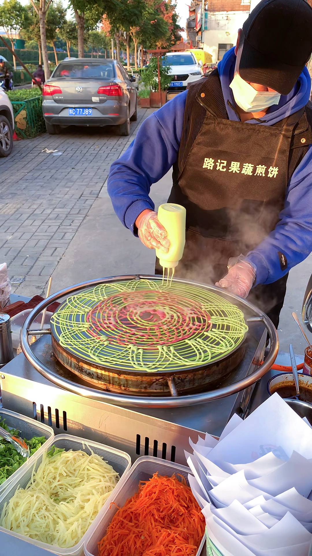 每天都被小姐姐点名做花式煎饼,我可以膨胀吗「破涕为笑」