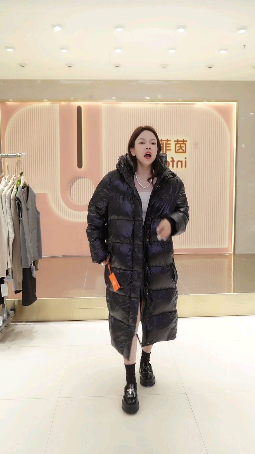 黑色亮面中长款羽绒棉服女冬新款韩版宽松加厚保暖抗寒面包服外套