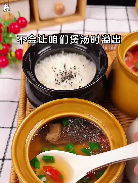 养生党狂喜！小瓦罐煲汤炖品两相宜，隔水慢炖锁住满满精华