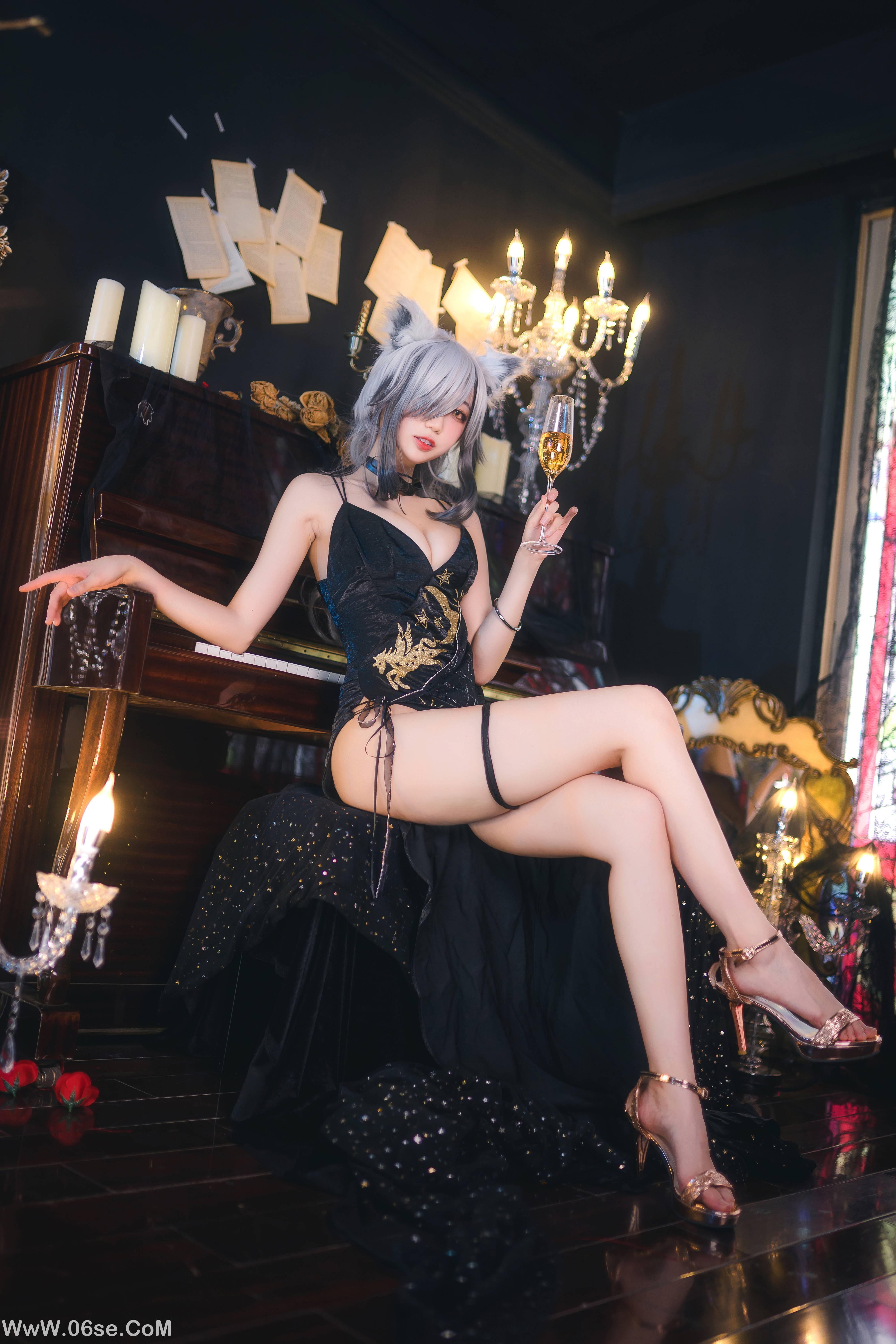图片[2]-周叽是可爱兔兔 NO.007 一周年礼服[24P337M]-六色网