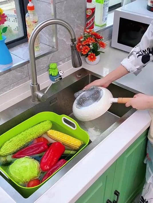 洗碗洗菜沥水多合一的沥水盆真的太方便了！关键是节约用水