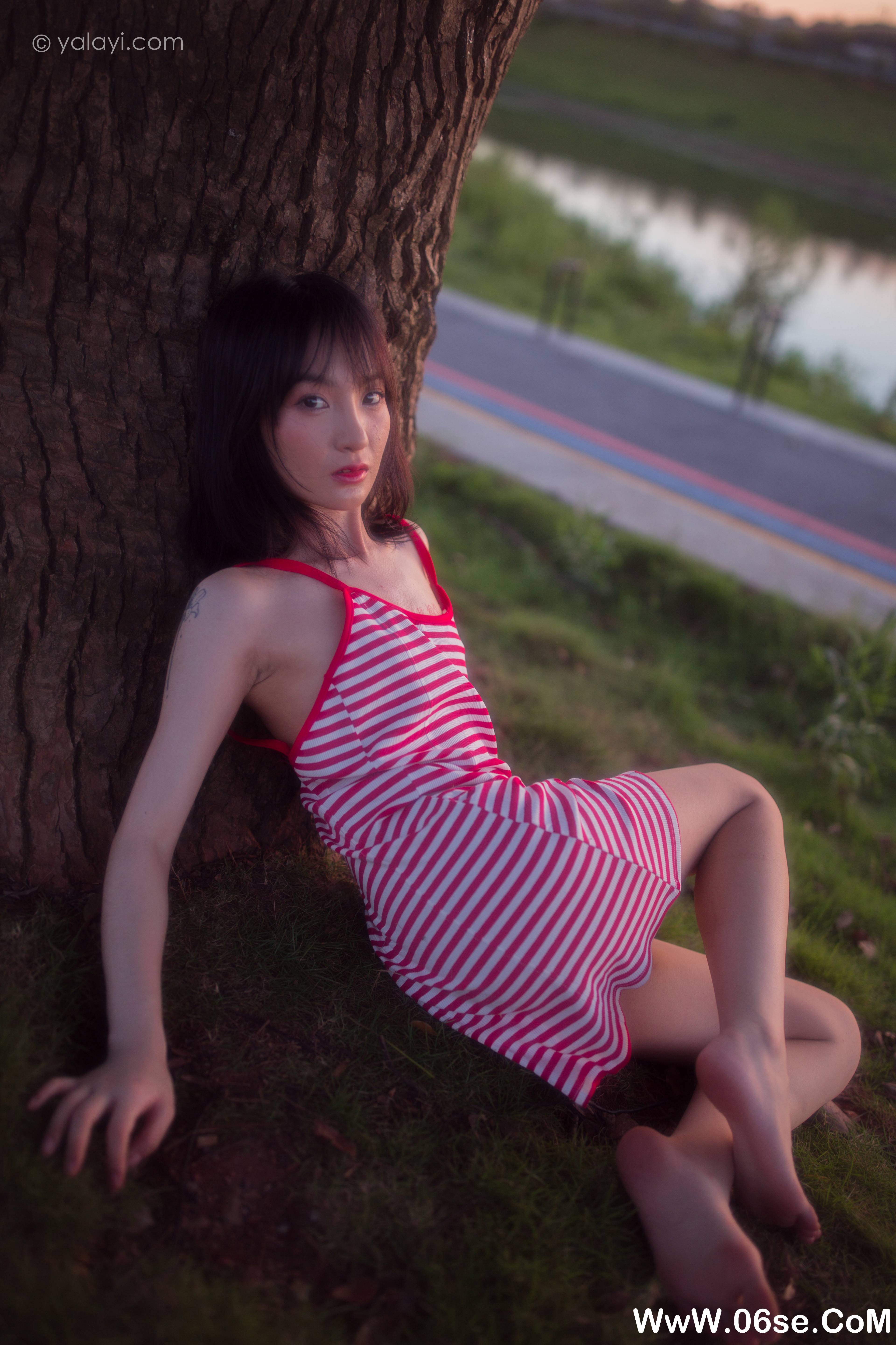图片[36]-[YALAYI雅拉伊] 2020.08.17 NO.670 落落《红了》[50P+1P378M]-六色网