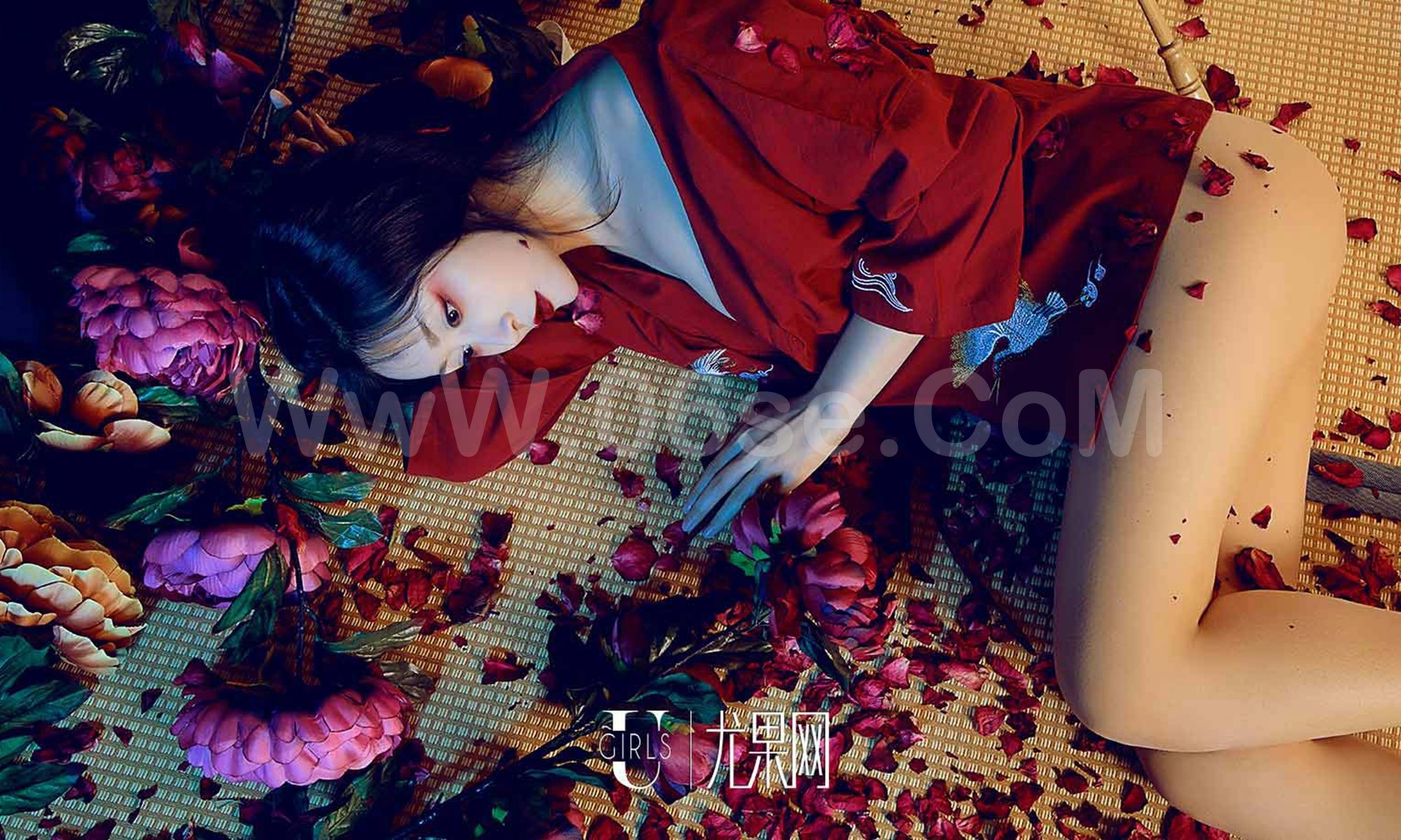 图片[26]-[Ugirls爱尤物] No.1366 姹紫嫣红-六色网