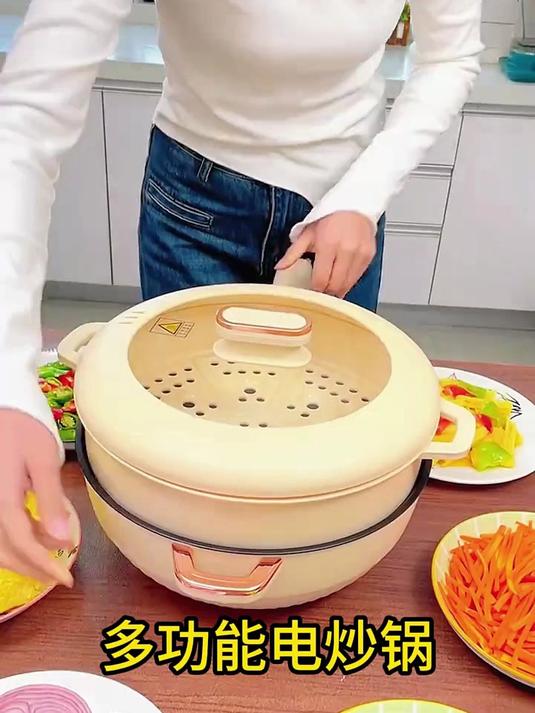 有了这口锅做饭都没烦恼了！煎炒焖煮都可以，爆炒蒸煮一体锅