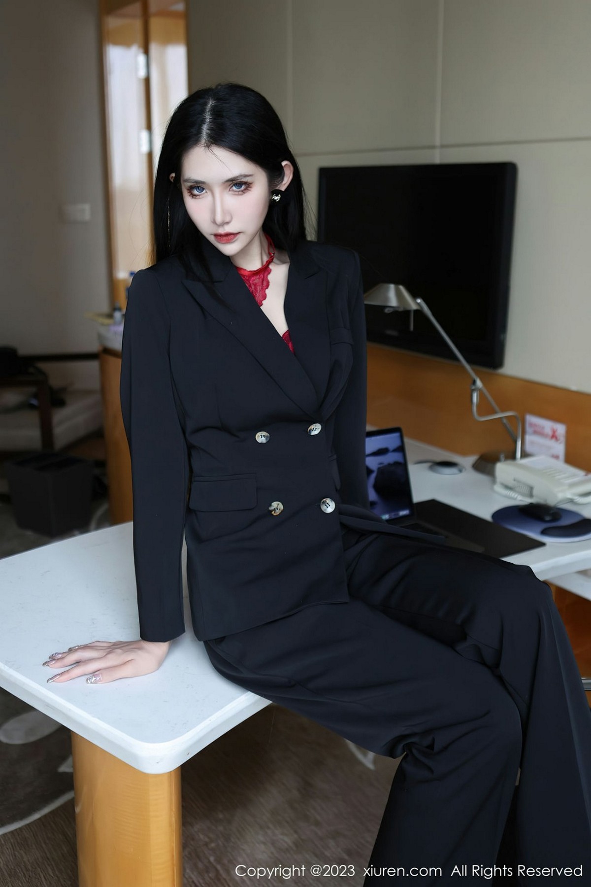 图片[11]-【XiuRen秀人網】2023.03.13 Vol.6402 依娜Yina【112P】-六色网