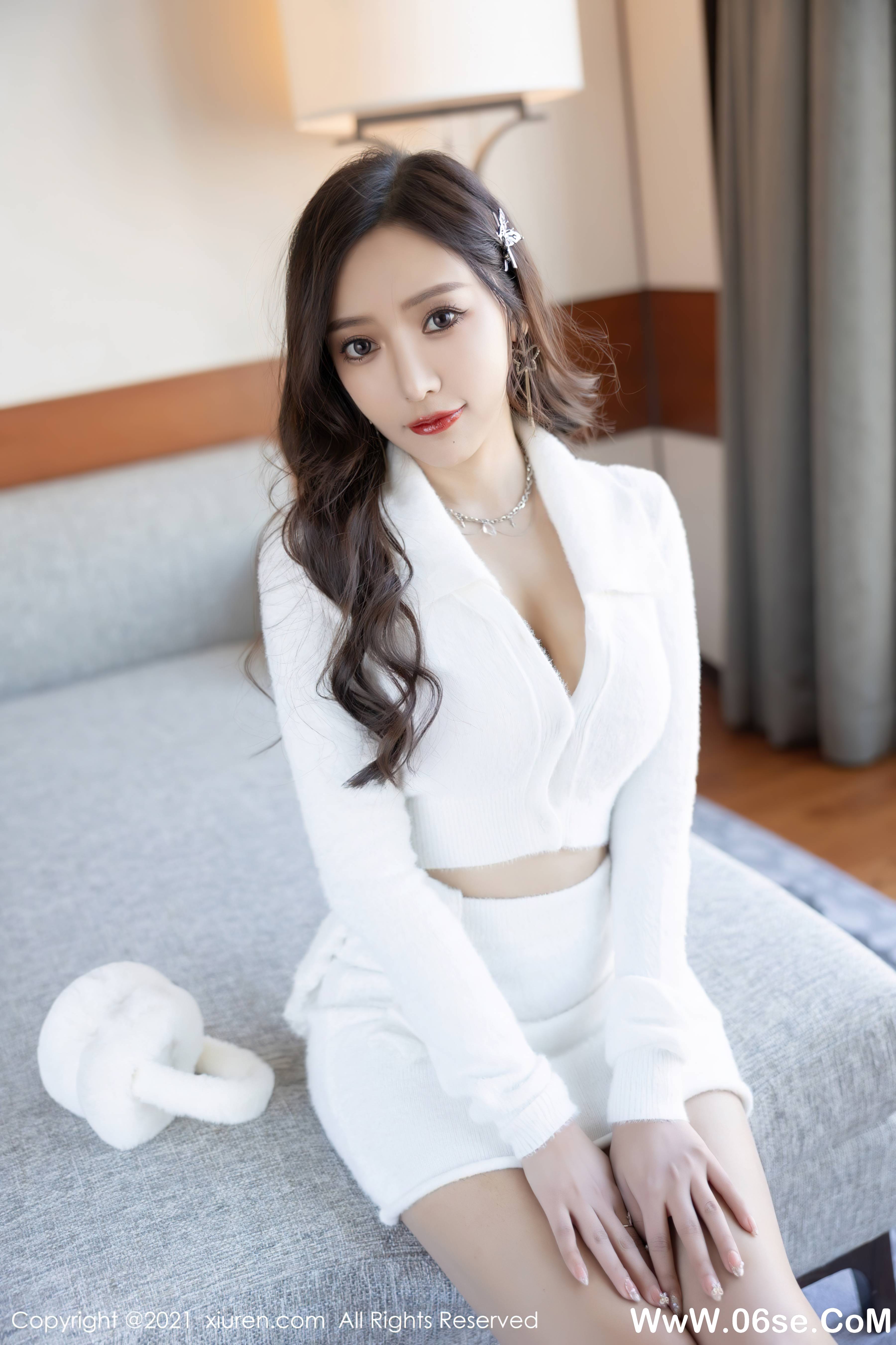 图片[5]-[XIUREN秀人网] 2021.12.20 NO.4359 王馨瑶[81+1P811M]-六色网