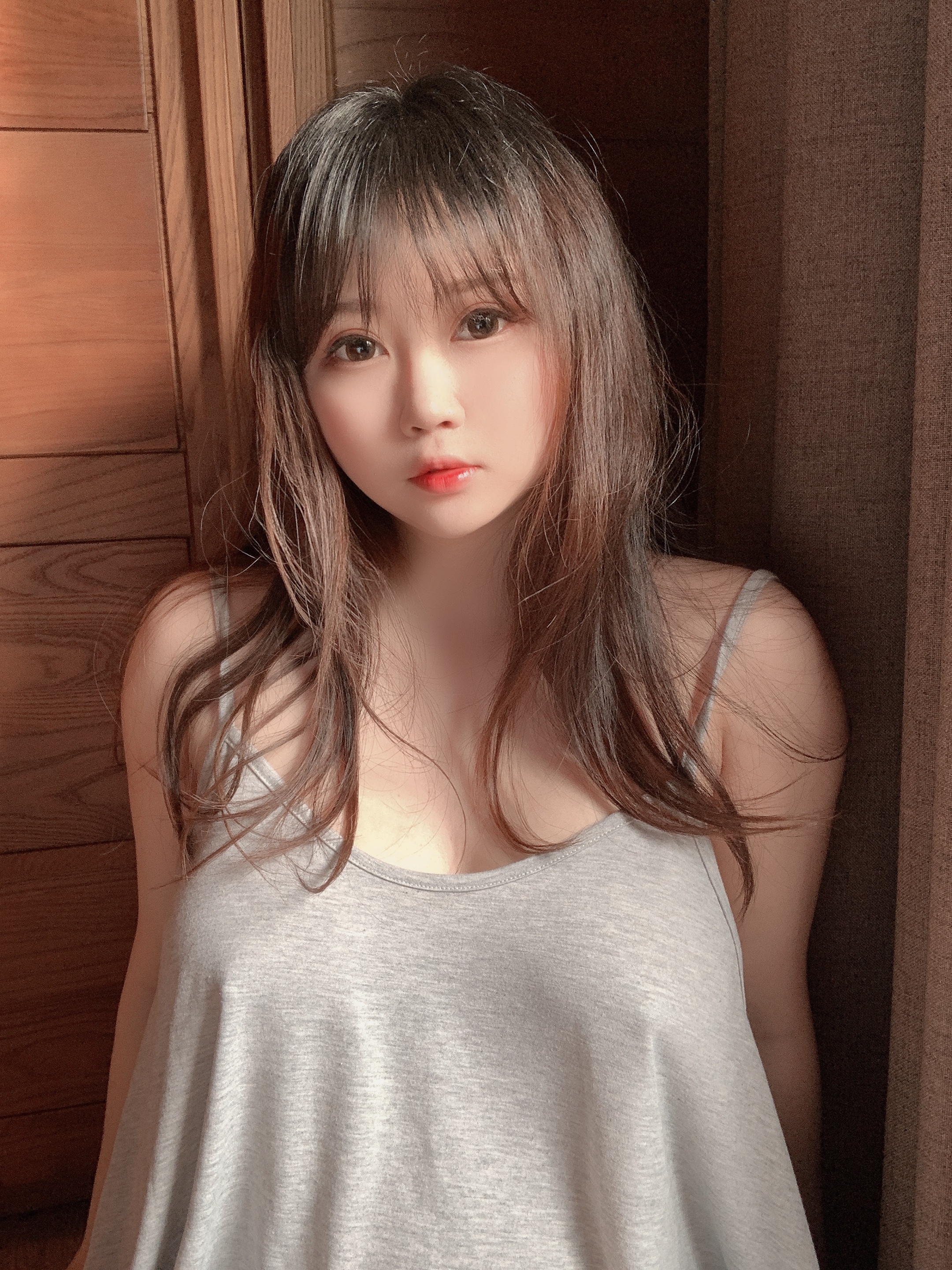 图片[30]-是依酱吖 NO.004 – 光 [34P88M]-六色网
