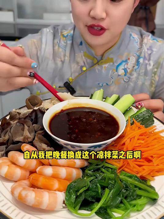 海天大厨秘制酸辣凉拌汁,酸鲜过瘾,黄瓜海鲜凉面调味必备