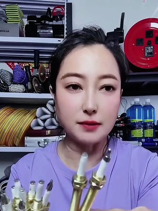 燃气灶打不着火，千万别着急花大钱找人修，教你一招轻松维修！