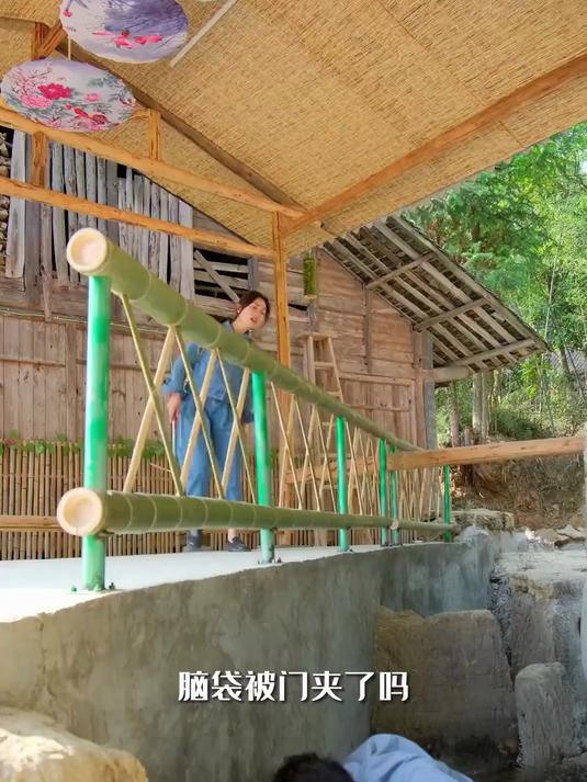 鱼池漏光了，补了一遍，还刷了防水，希望这次养鱼梦想能够实现#优质视频激励计划#