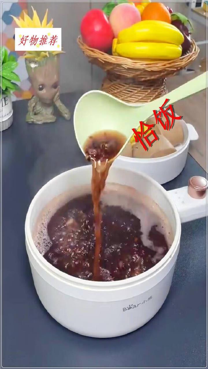 小熊电煮锅 多用途多功电热锅 不粘电炒锅 宿舍1.6L蒸煮小电锅