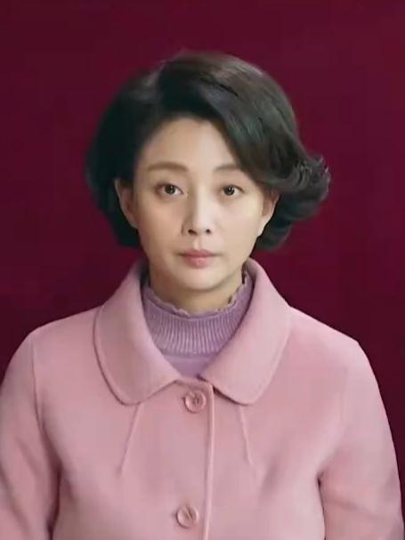 鸡毛飞上天:杨雪骆玉珠正面交锋,三言两语杨雪便败下阵来