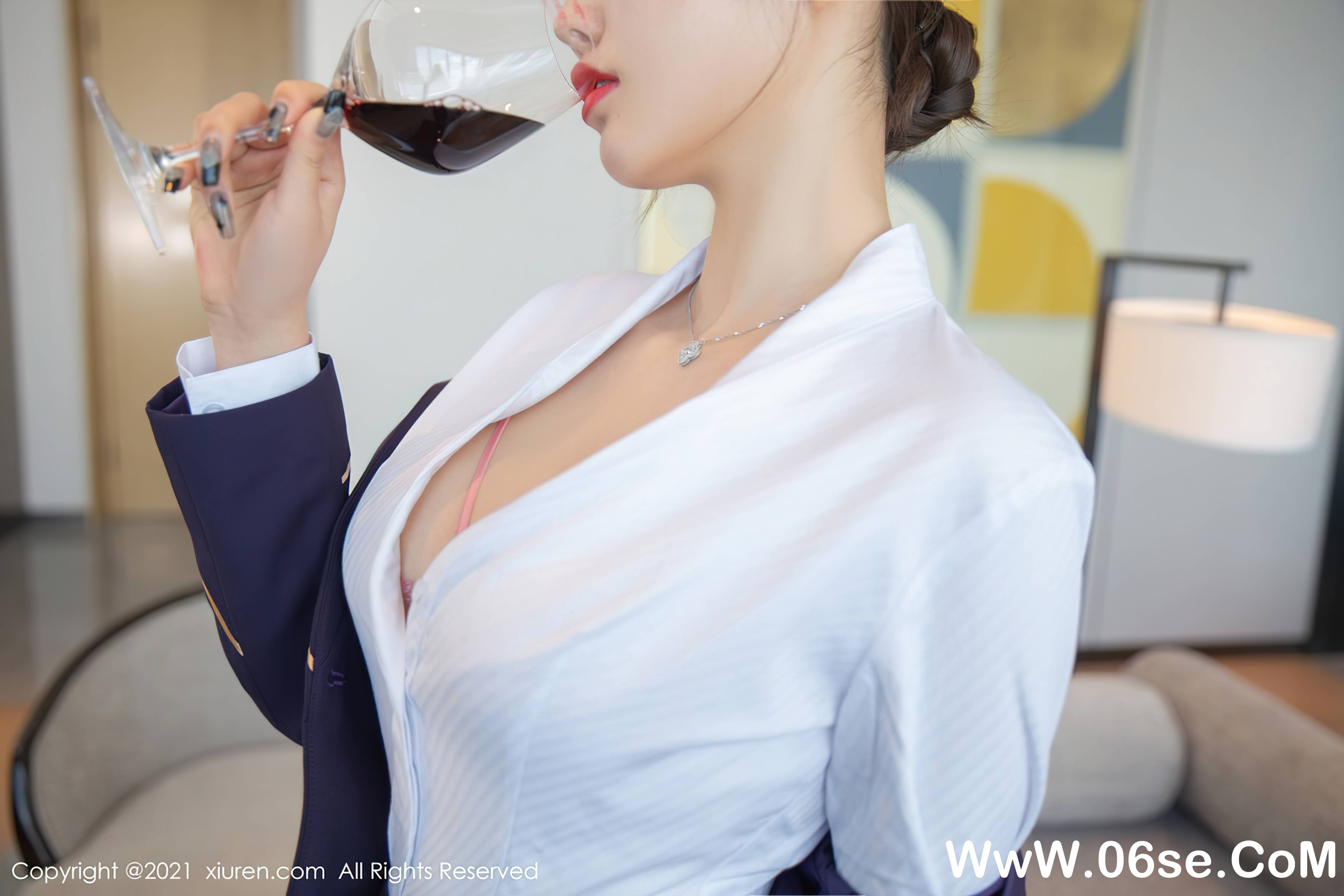 图片[18]-[XIUREN秀人网] 2021.11.17 NO.4231 杨晨晨[77+1P718M]-六色网