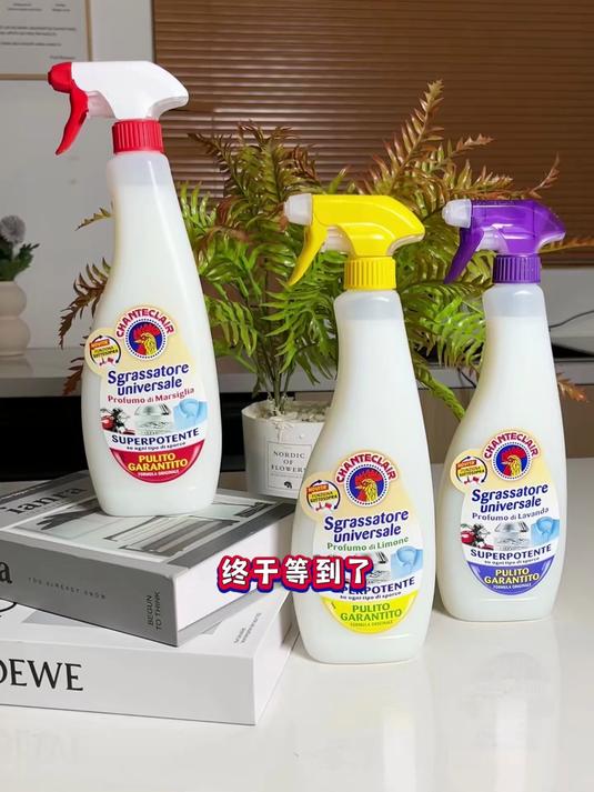 大公鸡一喷，油污 “举白旗”！灶台擦完亮到能照人