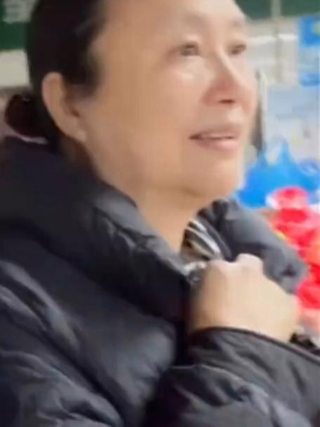 挑战给家人做中国菜Day9,小排骨汤、草头、番茄炒蛋、小炒肉