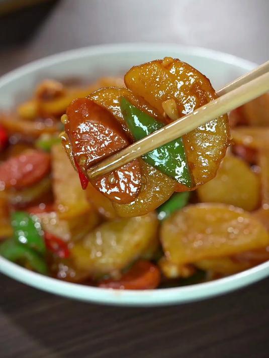 美味下饭的爆炒土豆片