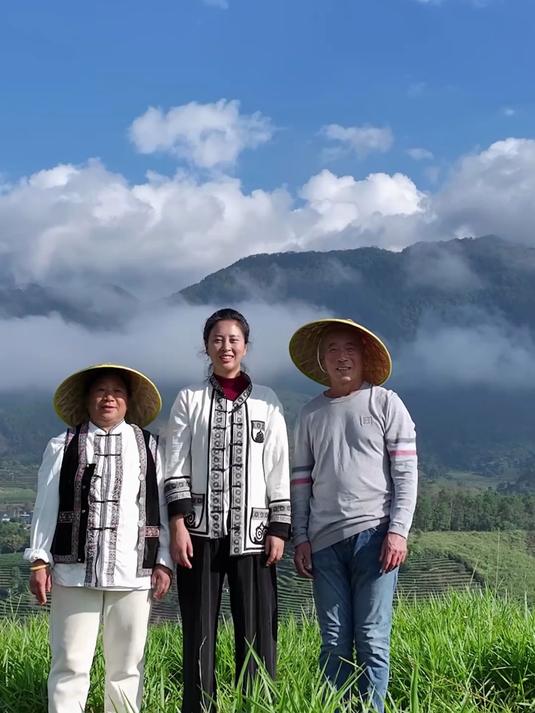 咖啡很多人都喝过 但它最初的样子应该都没见过