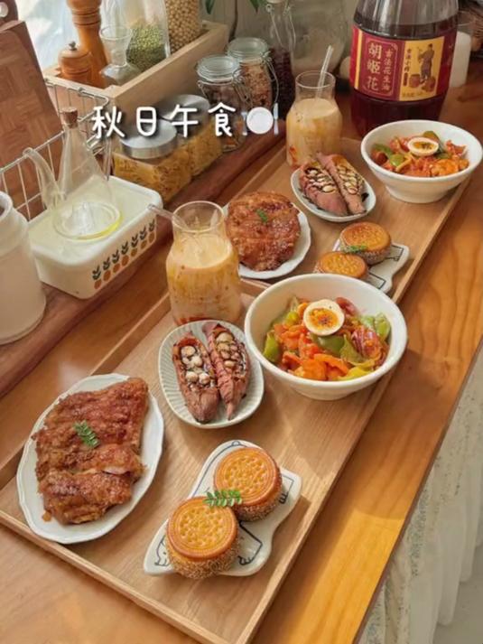 中式午餐vlog~ 黏黏糊糊的炒乌冬面好吃到舔盘