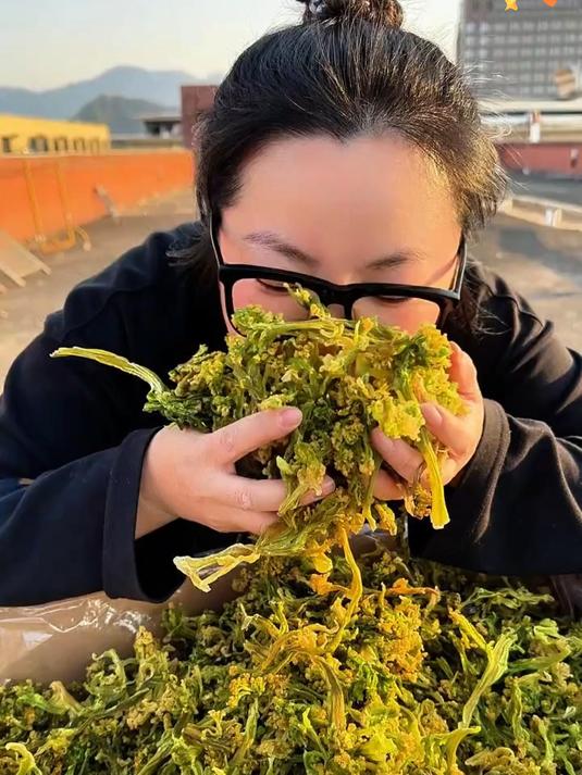 花菜干_比新鲜的花菜吃起来更脆更嫩