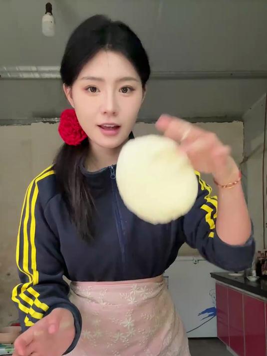 这一碗手擀面能让你一口想家嘛 手擀面